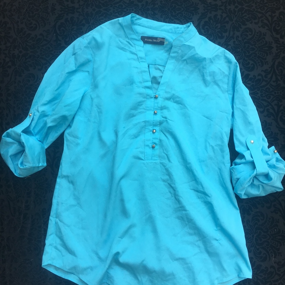 Blue dress shirt